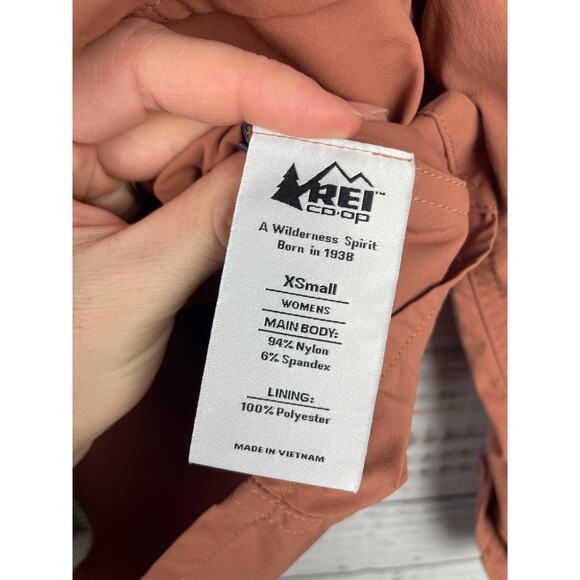 REI Coop Sahara Button Down Long Sleeve Shirt Brown XS Outdoors Hiking Nylon - Picture 4 of 9